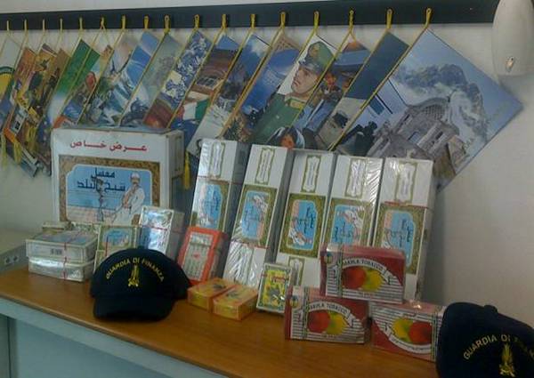 LA GUARDIA DI FINANZA SEQUESTRA SEI CHILI DI SIGARETTE ILLEGALI