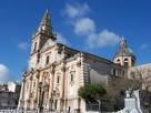 VICINO ALLA CATTEDRALE ABUSIVISMO EDILIZIO