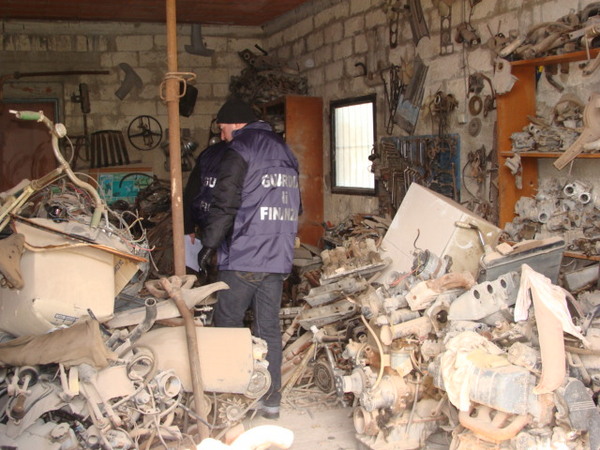 SEQUESTRATA A MODICA UNA DISCARICA ABUSIVA