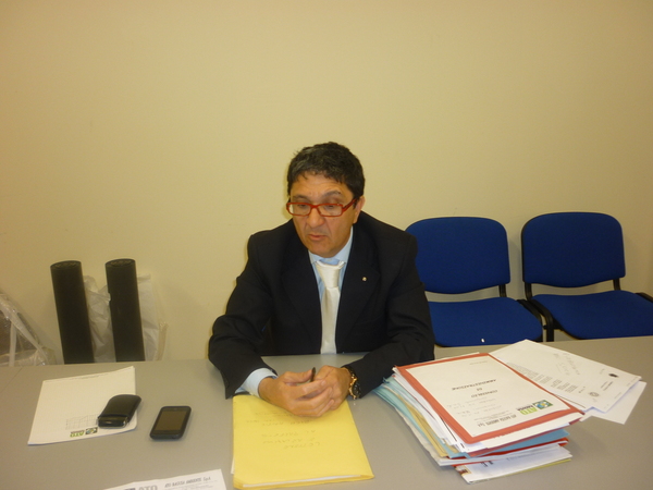 Giovanni Vindigni ha rassegnato le dimissioni da dirigente generale Assessorato Lavoro. Dopo le richieste di bonus dei dipendenti per esitare la cassaintegrazione