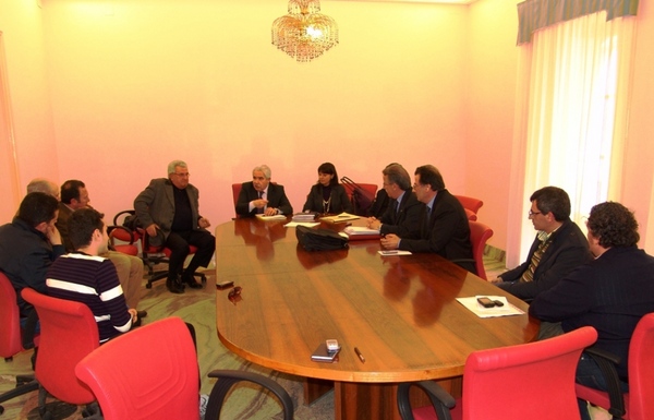 OCCORRE CONSORZIARSI PER IL POLO AVICOLO