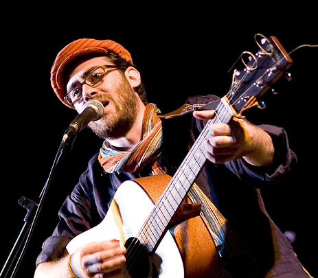 IL CANTASTORIE MARIO INCUDINE SABATO AL GARIBALDI