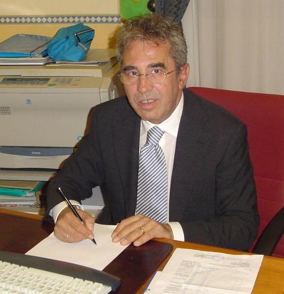 CONSIGLI DI QUARTIERE GIUSTA LA SOPPRESSIONE