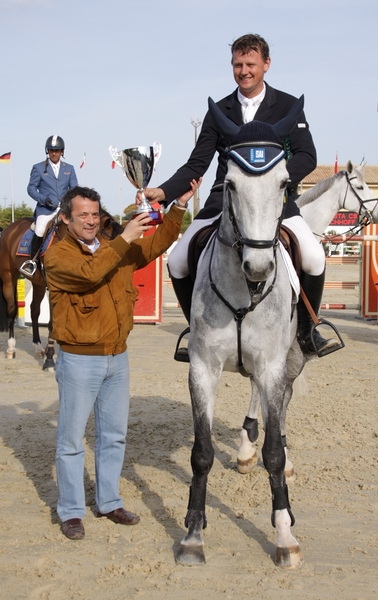 IL CAMPIONE OLIMPICO ULRICH KIRCHHOFF VINCE IL GRAN PREMIO CIRCUITO DEL MITO