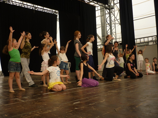 GRANDE SPETTACOLO DEGLI ALLIEVI DI ARTE DANZA