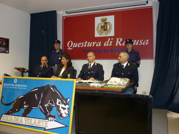 ACCOMPAGNAMENTO COATTO ALLA FRONTIERA DOPO LA CATTURA