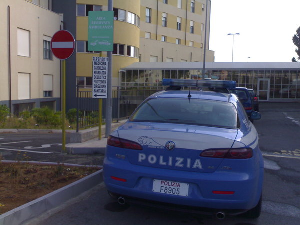 DENUNZIATE DUE PERSONE PER FURTO E MINACCE