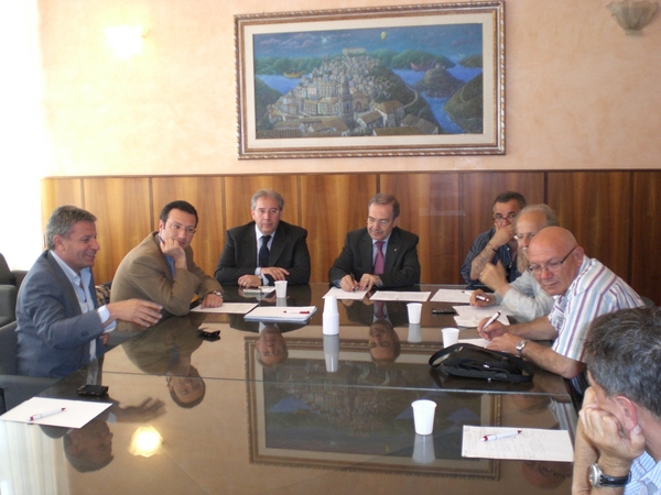 PIATTAFORMA COMUNE DA PROPORRE ALLA REGIONE SICILIA