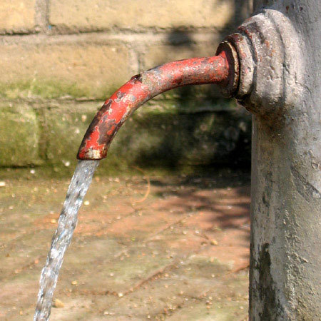 ACQUA PUBBLICA, IL PD DI VITTORIA RILANCIA LA BATTAGLIA