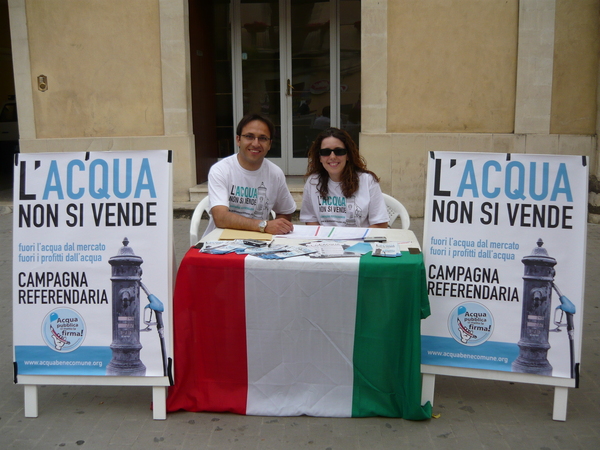 “L’ACQUA NON SI VENDE”: E’ DI TUTTI ED E’ UN BENE COMUNE