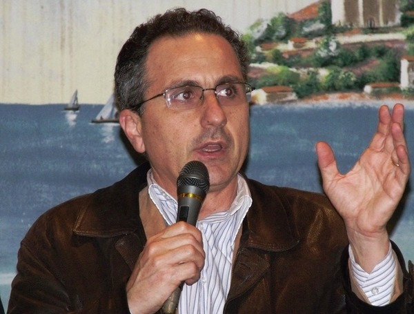 BUSCEMA E MINARDO PD ED MPA SEPARATI IN CASA