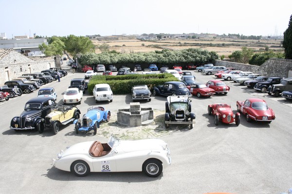 VIA ALL’AUTOGIRO DELLA PROVINCIA DI RAGUSA: CENTO PARTECIPANTI ALLA 15° EDIZIONE