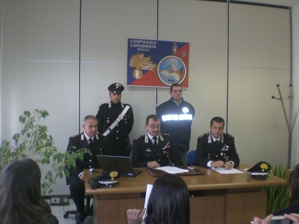 SEI ARRESTI PER SPACCIO DI STUPEFACENTI A MODICA