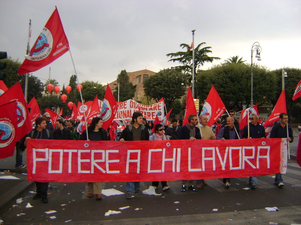 VERSO LO SCIOPERO GENERALE “PROLUNGATO”