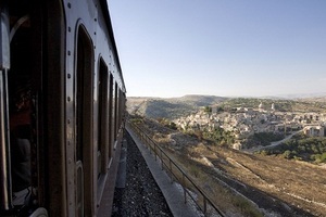 GRANDE SUCCESSO DELL’INIZIATIVA DEL TRENO BAROCCO