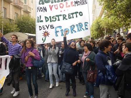 SOPRATTUTTO LE FACOLTA’ UNIVERSITARIE IN LOTTA