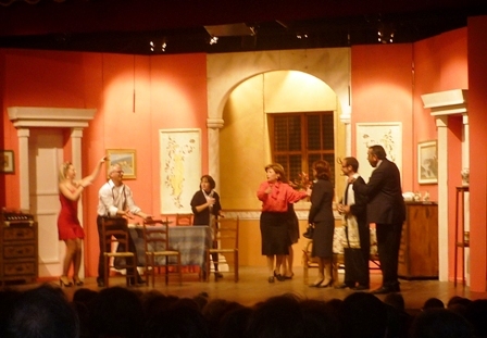 SEPARATI IN CASA. UNA COMMEDIA ESILARANTE IN DUE ATTI