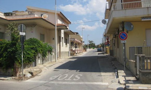 Disservizi nelle borgate di Santa Croce Camerina, restano i problemi nonostante la petizione