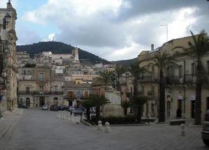 LASCIANO IL PD DI CHIARAMONTE GULFI DIECI SU DODICI COMPONENTI IL COORDINAMENTO