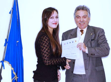 A SIMONA OCCHIPINTI DEL MAGISTRALE VICO DI RAGUSA
