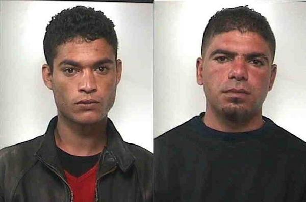 A COMISO I CARABINIERI  SORPRENDONO IN FLAGRANZA DUE SPACCIATORI
