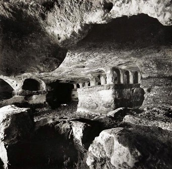 “L’ISOLA DEL VIAGGIO” di Francesca Gringeri Pantano