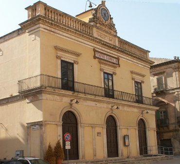 APERTA LA CAMPAGNA ABBONAMENTI PER GLI SPETTACOLI DOMENICALI