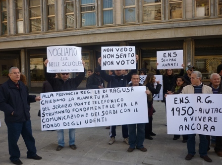 SIT-IN A SAN GIOVANNI PER I DIRITTI