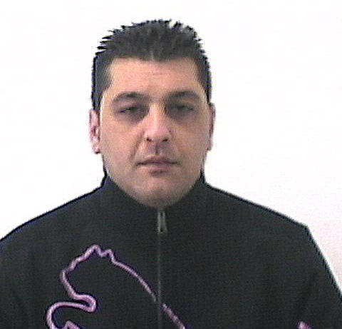 LUCA CORIFEO CON OBBLIGO DI RESIDENZA A COMISO FORZA POSTO DI BLOCCO A CHIARAMONTE