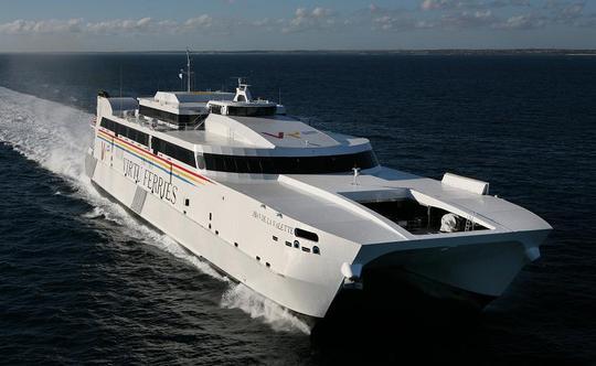 ALLERTA DI SECURITY NEL PORTO DI POZZALLO PER ALLARME BOMBA
