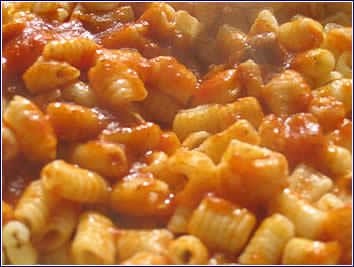 A GNUCCHITTATA DI CARNEVALE AD ISPICA DELL’AGORA’