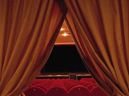 “DOMENICA TEATRO 2”