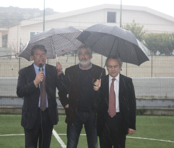 A SCICLI LA CERIMONIA ALLA PRESENZA DI TANTI BAMBINI