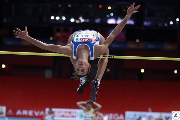 SALTO IN ALTO: MEDAGLIA D’ORO PER ANTONIETTA DI MARTINO