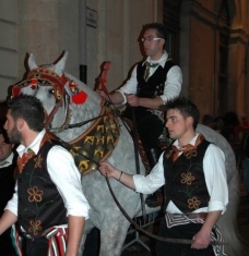 SCICLI, CAVALCATA  DI SAN GIUSEPPE, SI IPOTIZZA UN ESAME RIPARATORE DA SOSTENERE NEL MESE DI AGOSTO