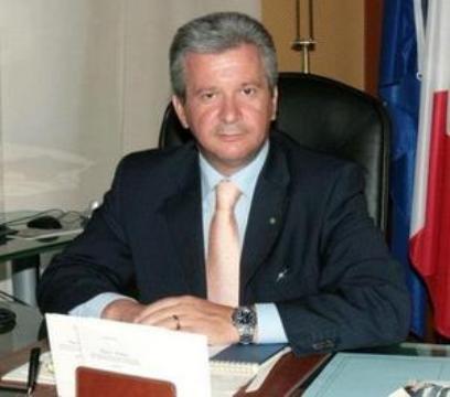 SULLA GESTIONE DELLA STRUTTURA PORTUALE CRITICHE AL SINDACO