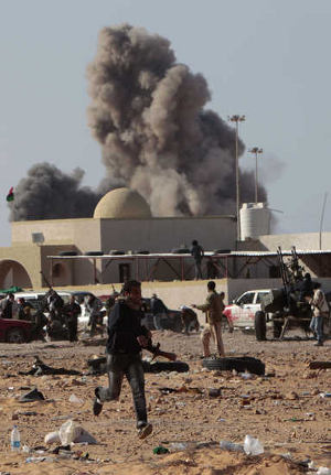 GLI ALLEATI TROVANO L’ACCORDO SUL COMANDO NATO PER LA LIBIA