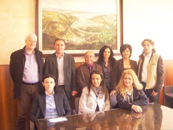 PRIMA DELLE QUATTRO TAPPE DEL TEATRO  IN PROVINCIA DI RAGUSA