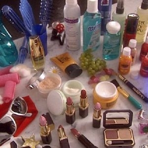 SEQUESTRATI OLTRE 8400 PRODOTTI COSMETICI PERICOLOSI PER LA SALUTE