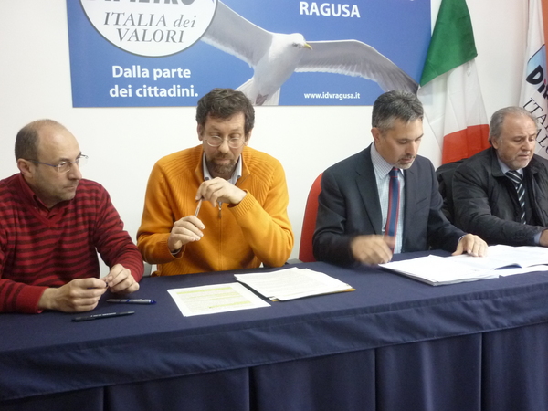ITALIA DEI LAVORI CONFUTA TUTTI I DATI DEL COMUNE PER I RIFIUTI