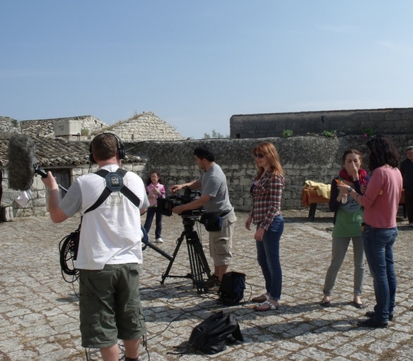 MONUMENTI, FESTA E CULINARIA AL CENTRO DELLA INDAGINE GIORNALISTICA TELEVISIVA