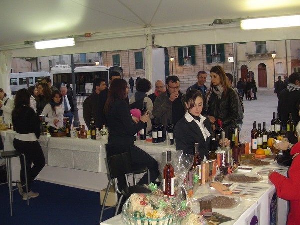 OLTRE DUEMILA PRESENZE AL “VILLAGGIO DEL GUSTO” A RAGUSA IBLA