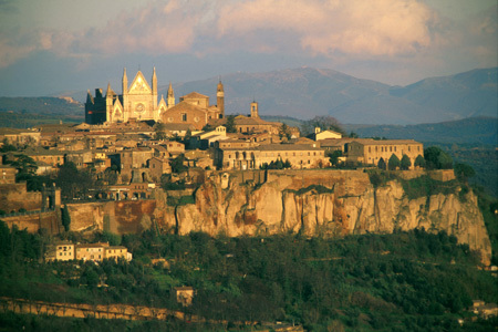 L’ORVIETO: UN VINO QUASI SCOMPARSO