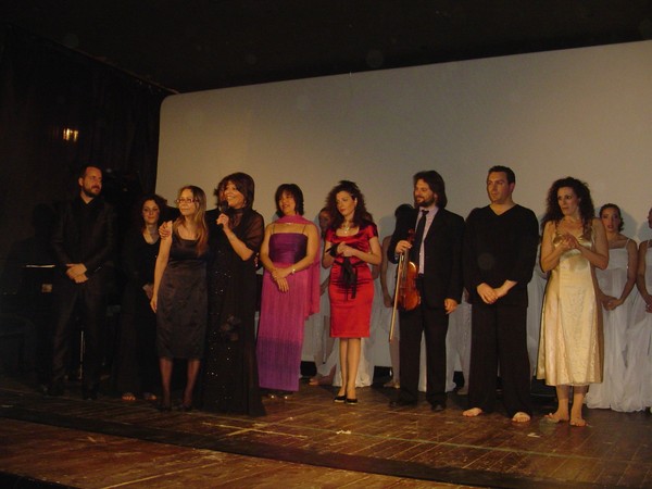 UN SUCCESSO “SCINTILLE DI MAGMA” LO SPETTACOLO DI DANZA, MUSICA E PAROLE