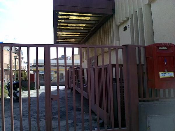 ACCOLTELLATO UN RUMENO E SCIPPATA UNA DONNA