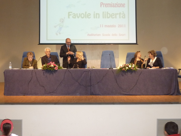 ALLA SCUOLA DELLO SPORT I  GIUDIZI SULLE  FAVOLE  PREMIATE