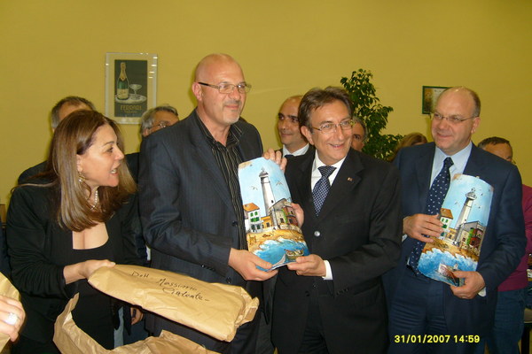 RAGUSA CHIAMA L’AQUILA