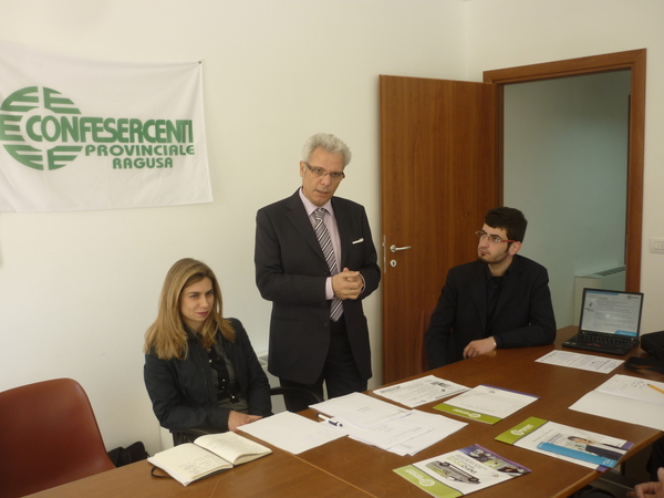 I SERVIZI DELLE POSTE ITALIANE AGLI IMPRENDITORI DI CONFESERCENTI