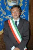 “RINGRAZIO GLI AMICI E I MILITANTI. INSIEME CI AVVIEREMO AL SUCCESSO FINALE”