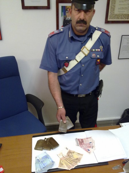 ARRESTATE QUATTRO PERSONE PER SPACCIO DI DROGA